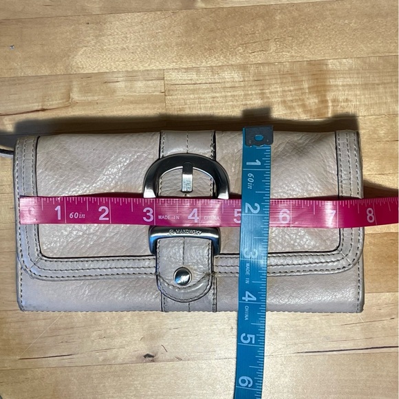 b. makowsky Leather Wallet, flap closure - Picture 3 of 5